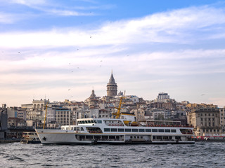 Fototapeta na wymiar Istanbul bosphorus and Galata Tower