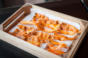 Cooking in boiling oil deep fryer