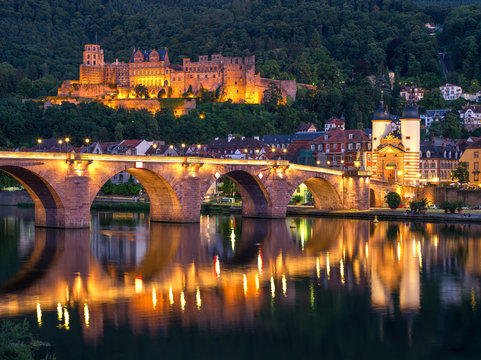 Heidelberg Alte Brücke und Schloss am Abend