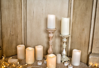 Obraz na płótnie Canvas beautiful candles in an elegant interior