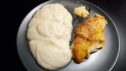 Fait maison - Poulet grill&eacute; et pur&eacute;e de chou-fleur