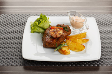 Pork neck steak with Tartar sauce