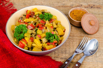 Vegetable stew with zucchini and red paprika