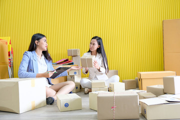 Women and Sales Online Successful Delivery