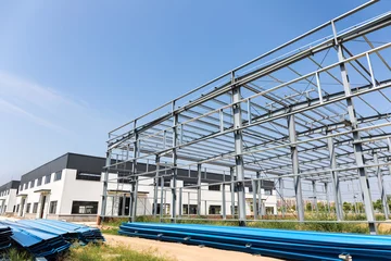 Photo sur Plexiglas Bâtiment industriel construction d& 39 ateliers aux normes industrielles
