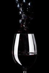Fototapeta na wymiar 葡萄の果汁と赤ワイン