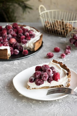 Cranberry meringue with cream cheese for the New Year's table