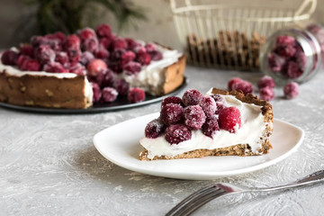 Cranberry meringue with cream cheese for the New Year's table