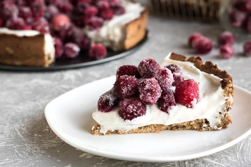 Cranberry meringue with cream cheese for the New Year's table