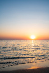 Obraz premium The Beach at Sunset Time