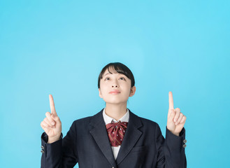 指さす女子高生