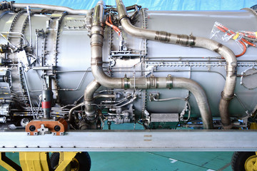 飛行機のジェットエンジン