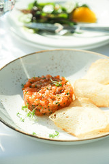 Salmon tartar