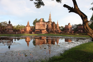 Fototapeta na wymiar Sukhothai Tempelanlage