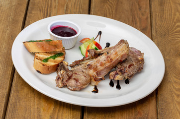 grilled meat on a plate