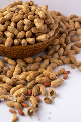 shelled peanuts