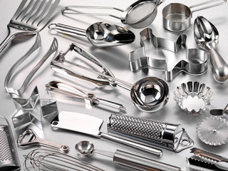 KITCHEN UTENSILS