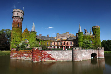 Fototapeta premium lake castle flanders belgium