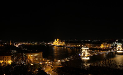 Fototapeta na wymiar Budapest night