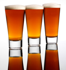THREE GLASSES OF ALE