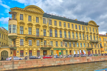 Fototapeta premium Walk along the rivers and canals of St. Petersburg.