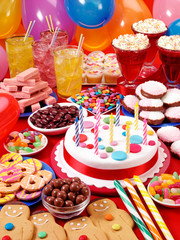 CHILDREN'S BIRTHDAY PARTY
