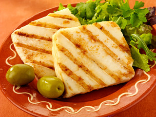 GREEK GRILLED HALLOUMI CHEESE