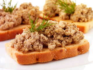 KOSHER CHOPPED LIVER ON BRUSCHETTA