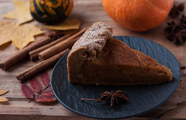 Autumn homemade pumpkin pie, pumpkin, cinnamon, anis stars