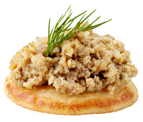 CHOPPED LIVER BLINI CUT OUT