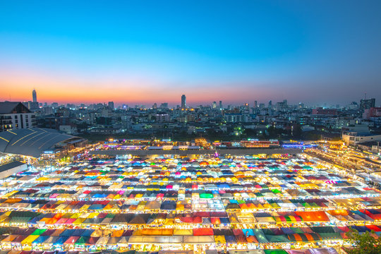 Train Night Market Ratchada