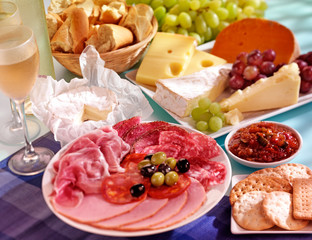 DELICATESSEN