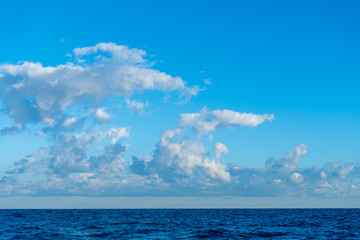 Obraz premium 晴天の玄界灘