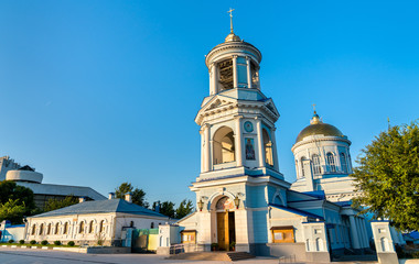 Fototapeta na wymiar Pokrovsky Cathedral in Voronezh, Russia