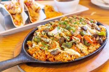 Fire rice with chicken