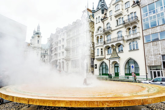 Fototapeta Hot spring Vridlo, Karlovy Vary, Czech