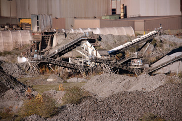 Fototapeta premium Machine industriel à l’abandon 