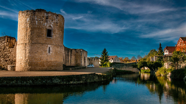 Brie Comte Robert - Chateau HDR