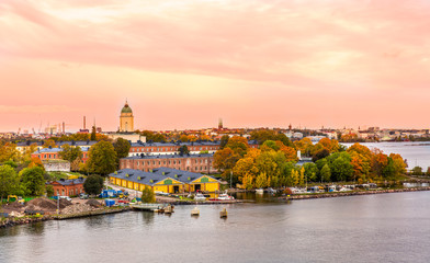Fototapeta premium sunset at Suomenlinna fortress in Helsinki, Finland