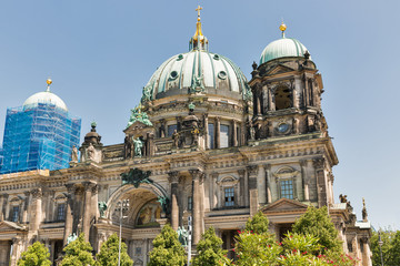 Obraz premium Cathedral Berliner Dom on Museum Island in Berlin, Germany.