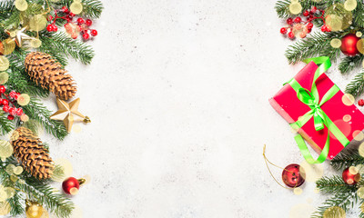 Obraz na płótnie Canvas Christmas background with fir tree, present box and decorations