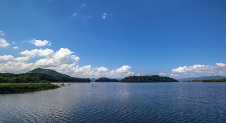 Fototapeta na wymiar Mountain landscape with lake