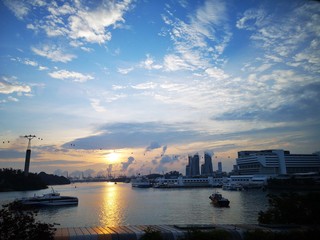 夕方のシンガポールの空