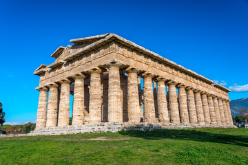 Fototapeta premium Temple in the Ancient Greek Roman Town of Paestum, Italy