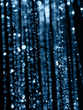 blurred water drops as background © studybos