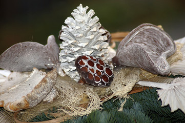 Wunderschöner Grabschmuck Gesteck, Abdeckung, Friedhof