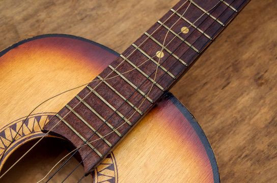 Broken guitar strings, guitar repair