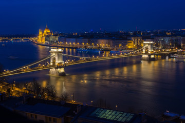 Fototapeta na wymiar Budapest, Ponte delle Catene 