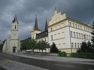 Fototapeta na wymiar Stadt Riedburg nach dem Regen