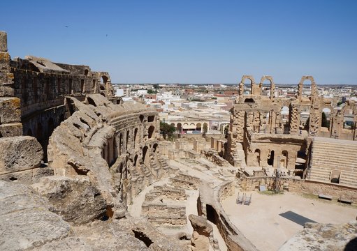 amphitheater in el jam
